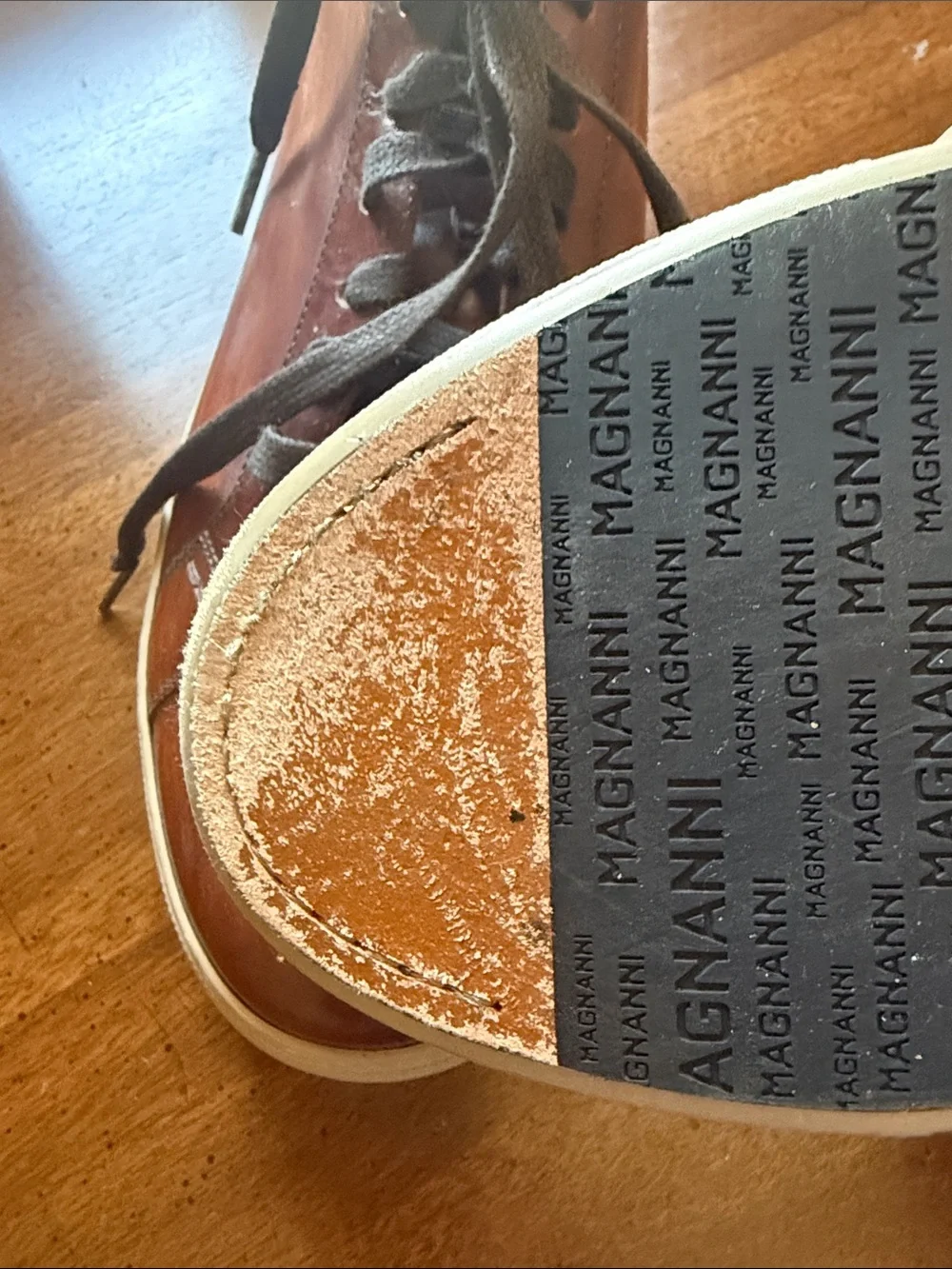 Magnanni Tan Brown Leather High-Top Sneakers
